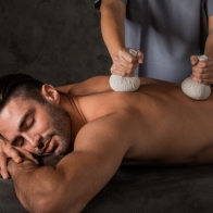 Herbal Potli Massage